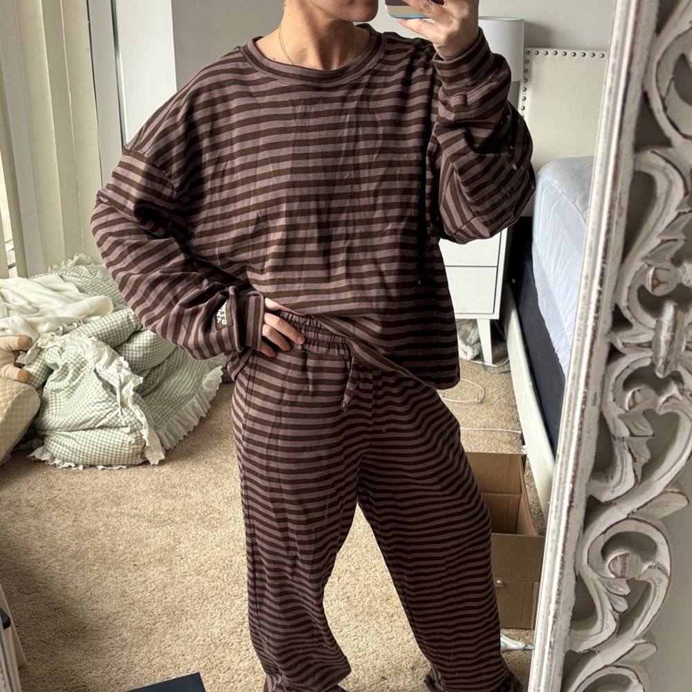 Daily Drills striped brown set (sold together) XS/S